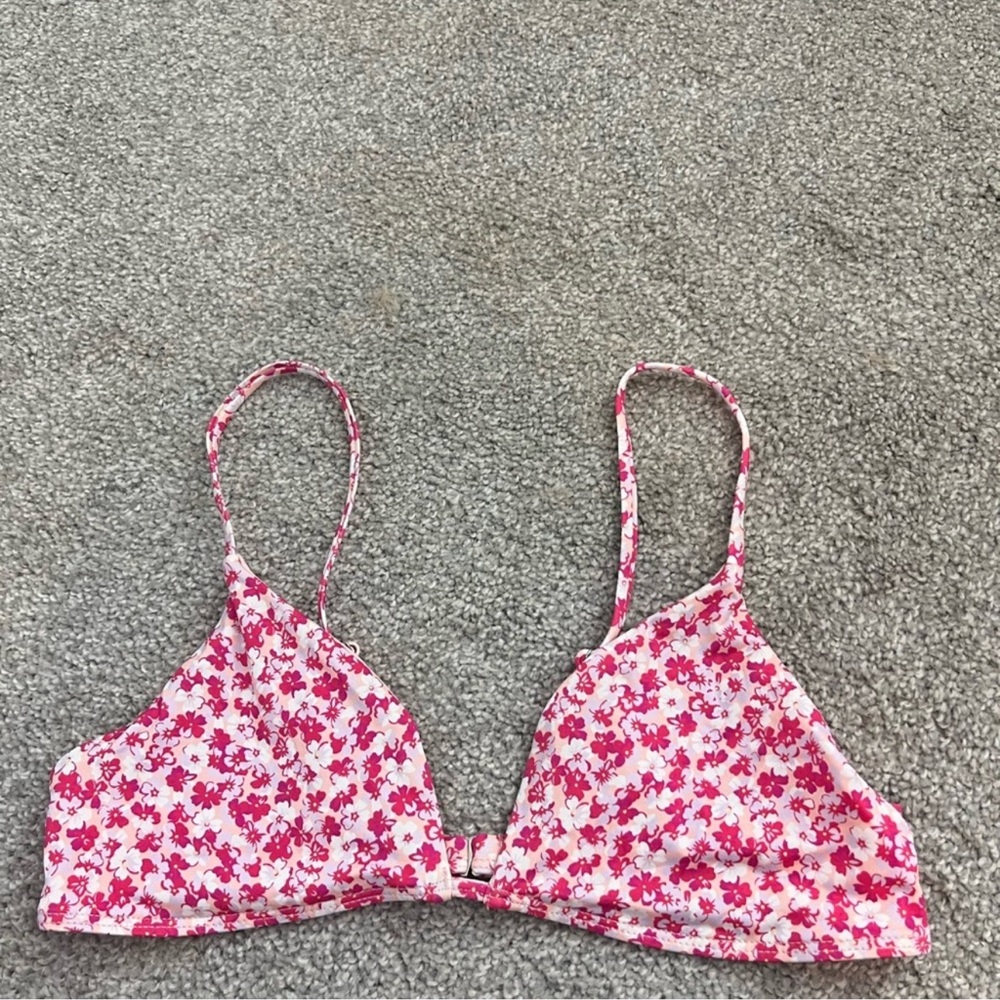 NWOT Frankie’s Bikinis Top